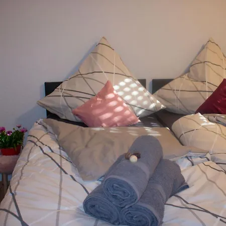 Gaestewohnung Moenchengladbach Esterno foto