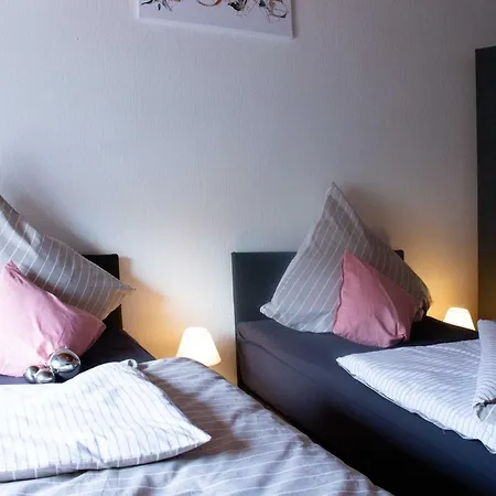 Gaestewohnung Moenchengladbach Esterno foto
