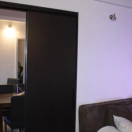 Gaestewohnung Moenchengladbach Esterno foto